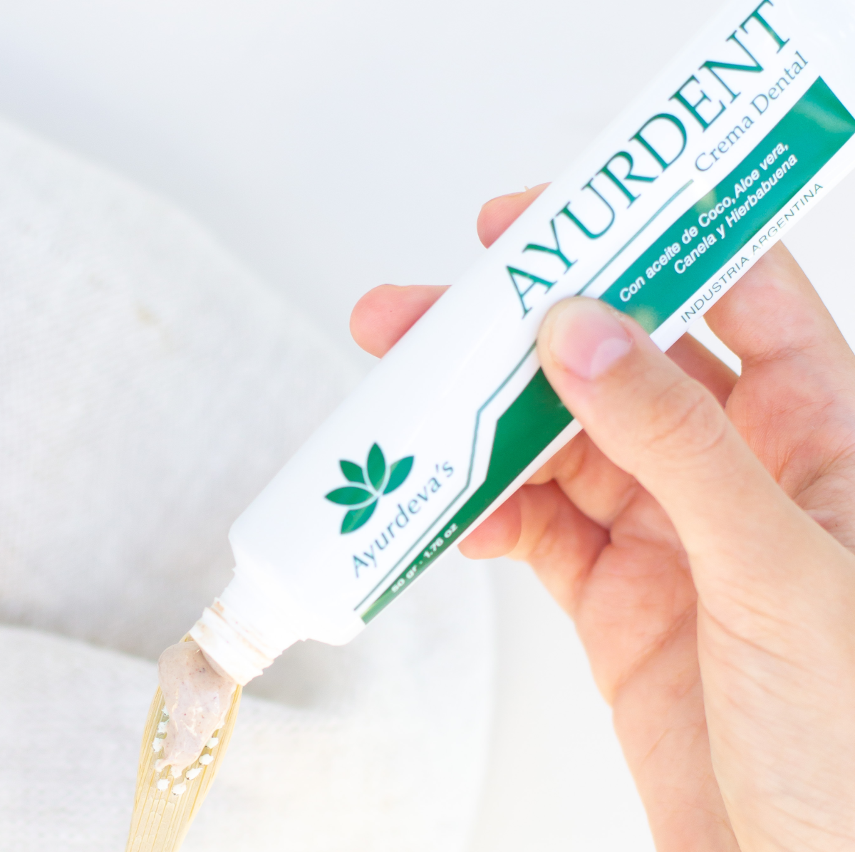 Ayurdent_4 Ayurdent Crema Dental - Imagen 5